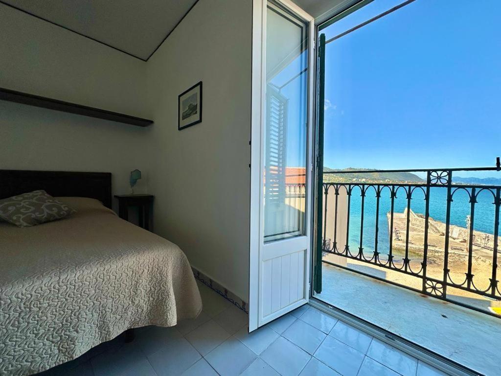 Molo Sea View Apartment Cefalù Exterior foto